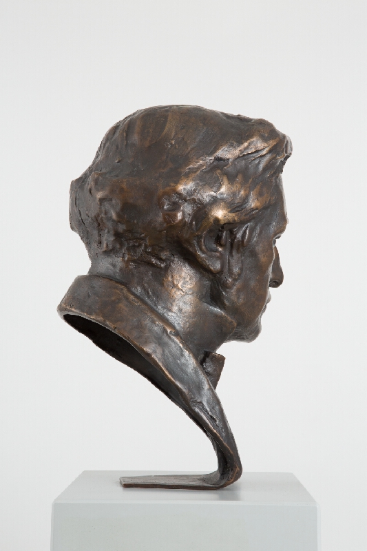 Ján Koniarek – Portrét muža - štúdia k pomníku A. Bernoláka v Trnave 