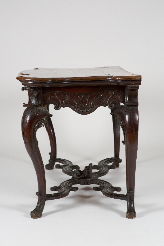 Rakúsky majster z 18. storočia – Konzolový barokový stôl 