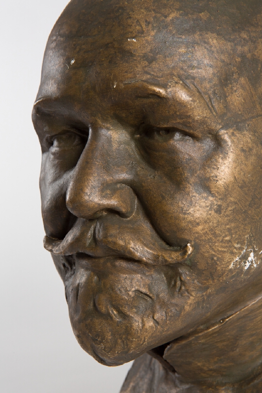 Ján Koniarek – Hlava 