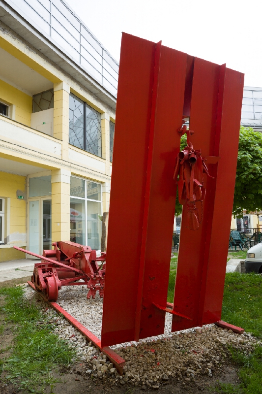 Igael Tumarkin – Červená trauma 