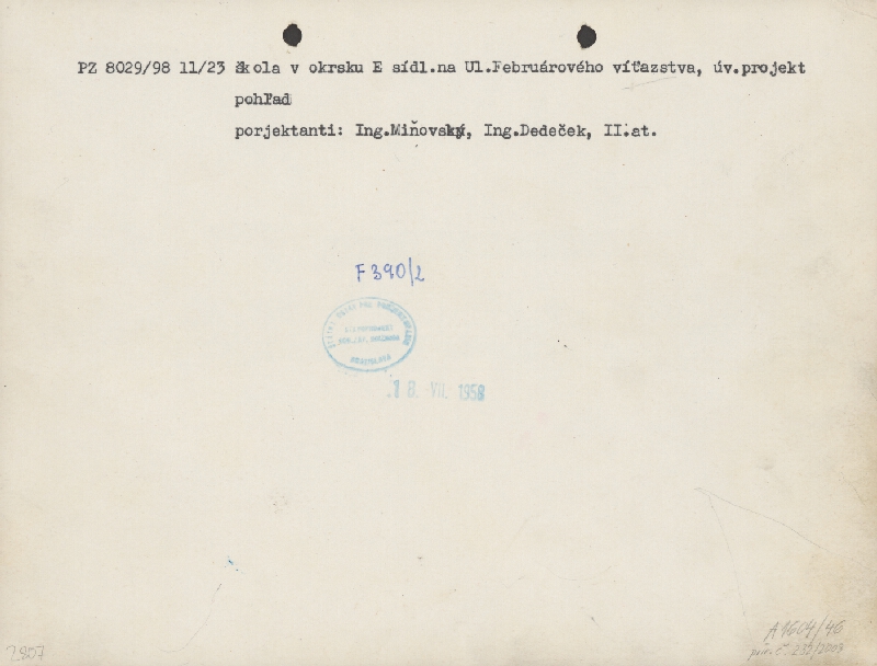 Vladimír Dedeček – Jedenásťročná dvadsaťtritriedna škola na Ulici Februárového víťazstva - okrsok E. Úvodný projekt. Pohľad. M 1:200 (pôv.)  