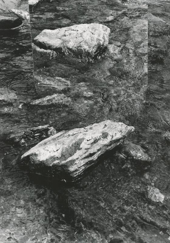 Alexandr Skalický – Kamene a voda III. 
