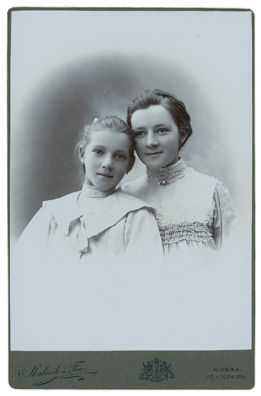 Szkalnik és Fia – Portrét dvoch dievčat 