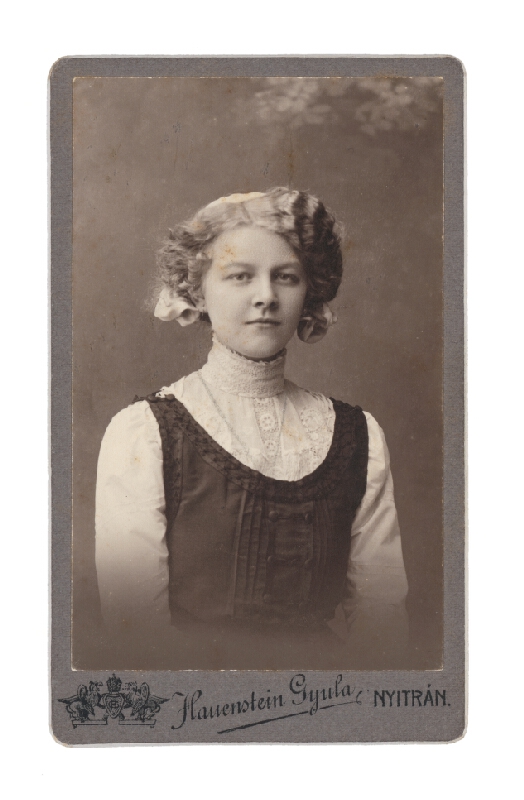 Gyula Hauenstein – Portrét mladej ženy 