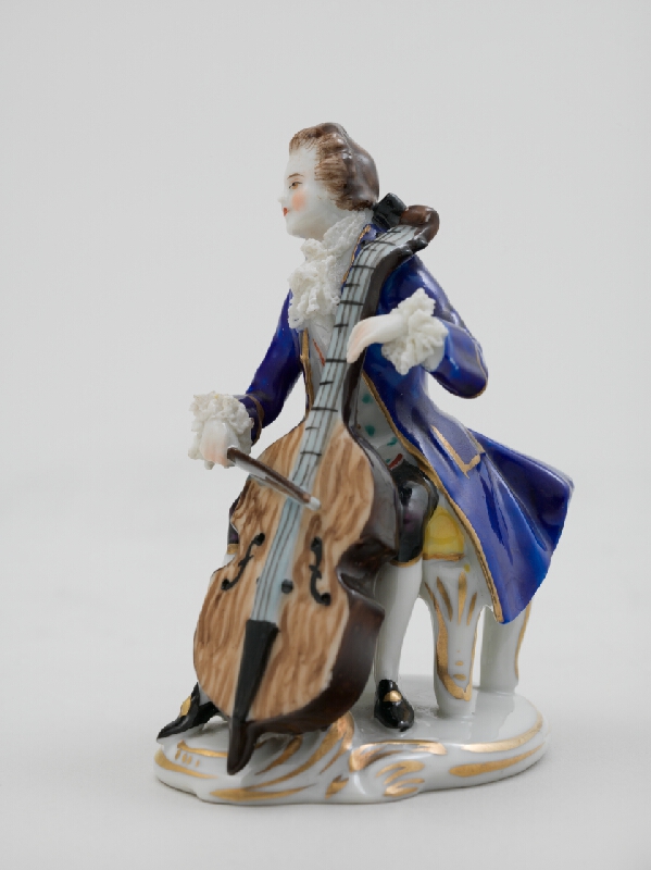 Paríž Manufaktúra Bourdois & Bloch – Čelista 