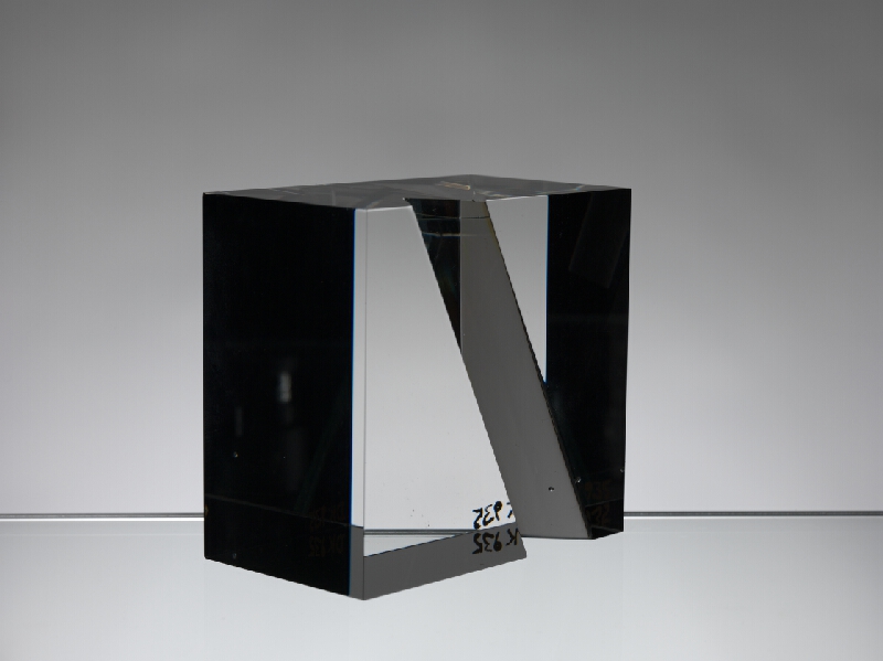 Marián Mudroch – Glass Sculpture II.  