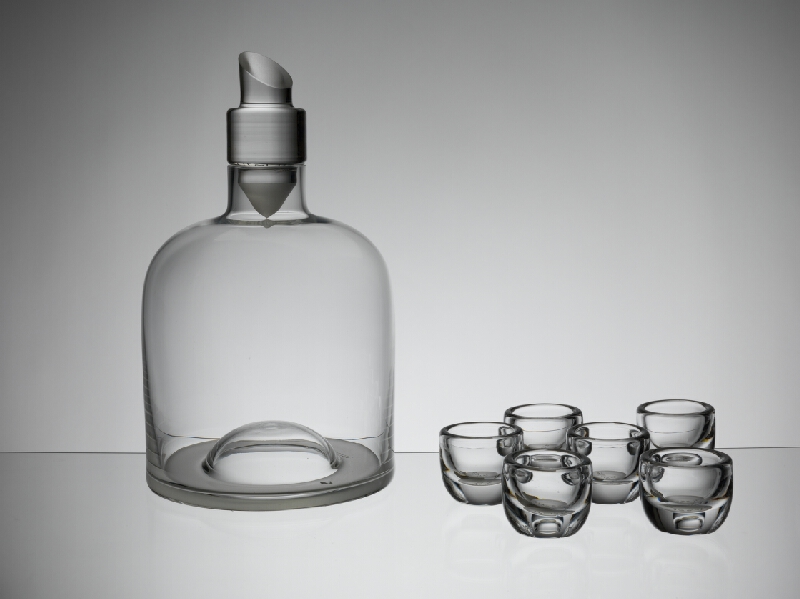 Askold Žáčko – Nápojová súprava Široký - slávnostná fľaša s pohármi 