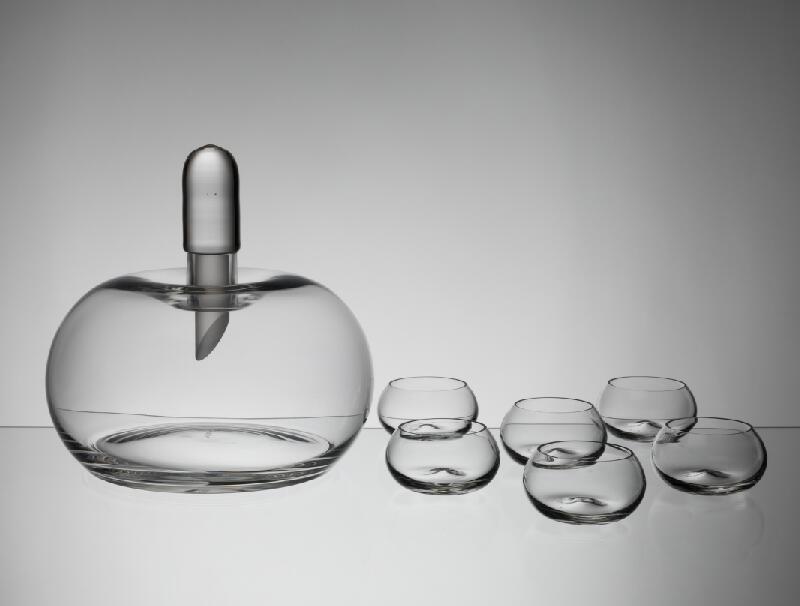 Askold Žáčko – Nápojová súprava Jabĺčko - slávnostná fľaša s pohármi 