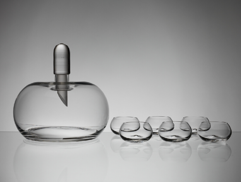 Askold Žáčko – Nápojová súprava Jabĺčko - slávnostná fľaša s pohármi 