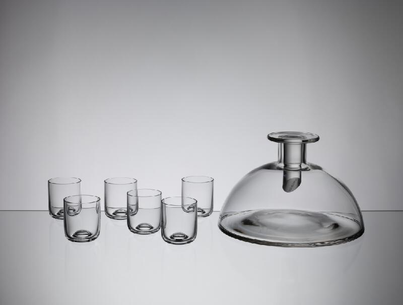 Askold Žáčko – Nápojová súprava - slávnostná fľaša s pohármi 