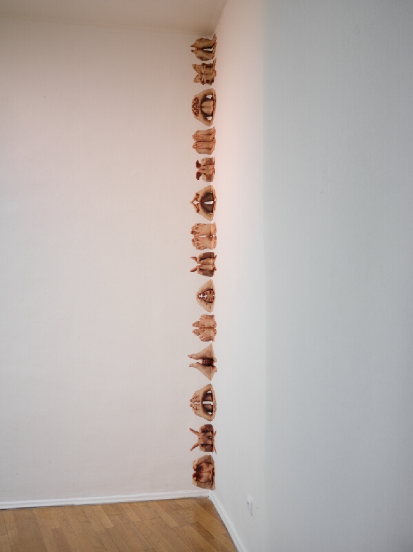 Dorota Sadovská – Parazity 