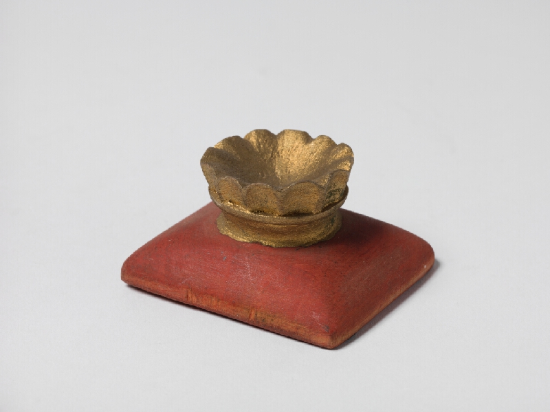 Karol Hraško – Kráľ. Koruna na poduške 