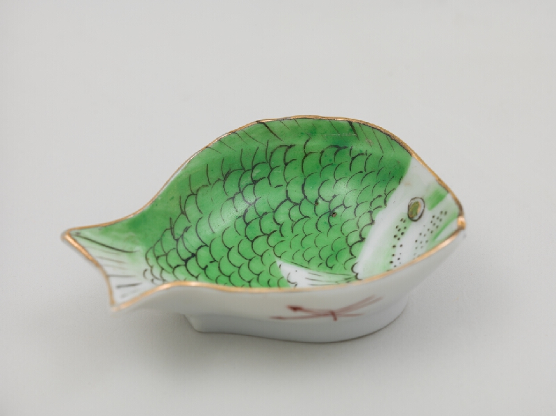 Japonský autor – Fish-shaped condiment bowl 