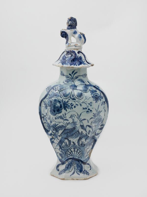 Huo Brouwer – Dóza s modrým ornamentom 