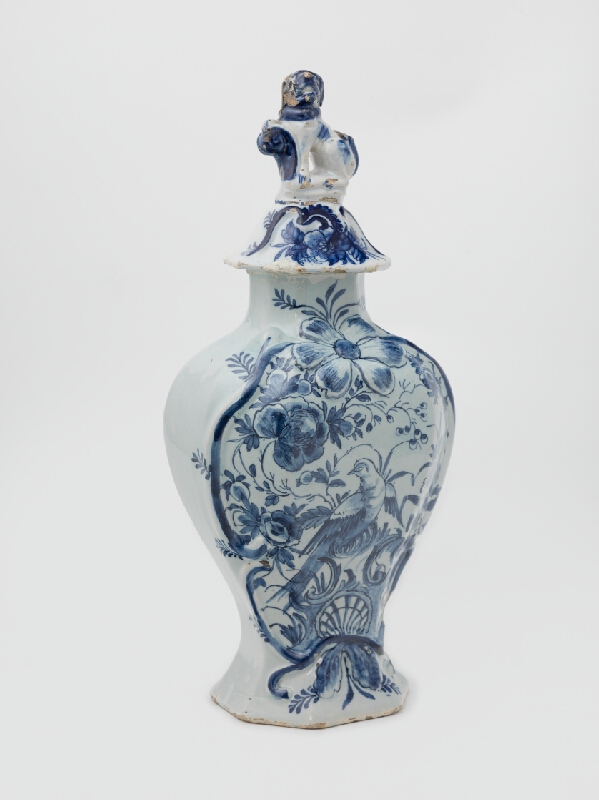 Huo Brouwer – Dóza s modrým ornamentom 