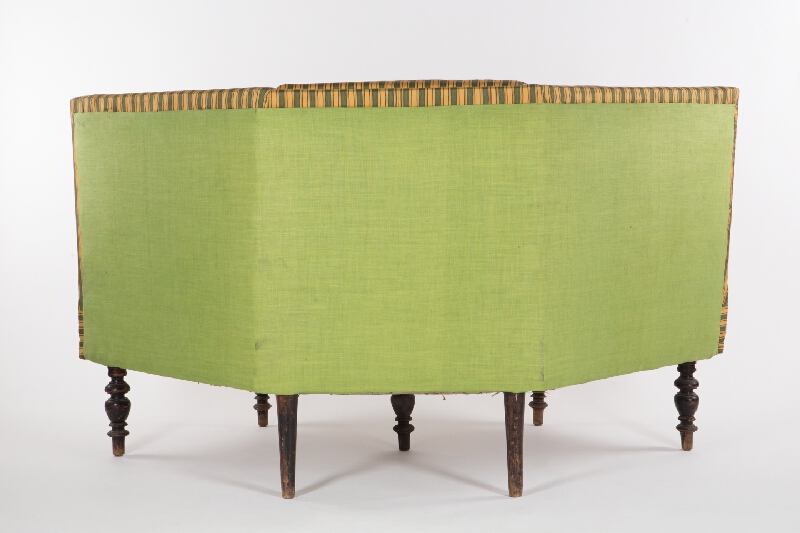 Stredoeurópsky autor z 18. storočia – Lavica rohová čalúnená 