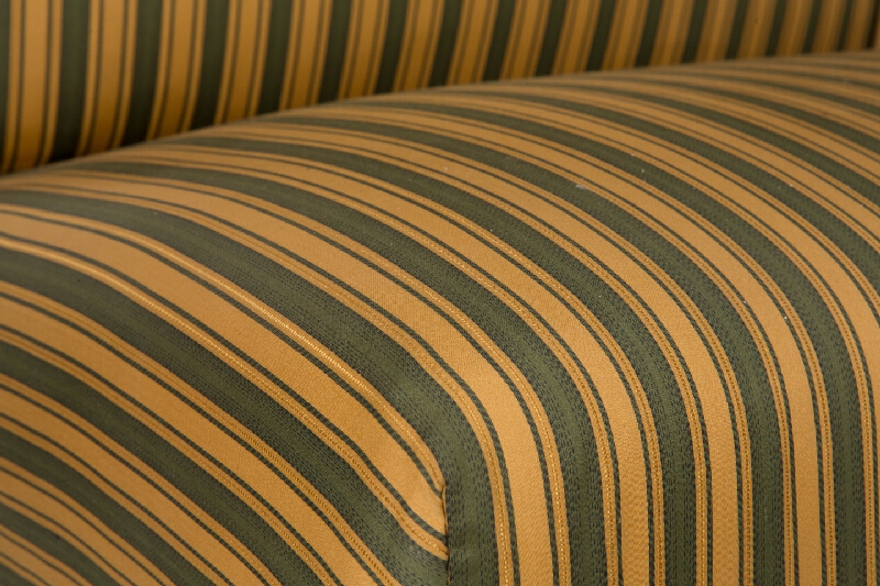 Stredoeurópsky autor z 18. storočia – Lavica rohová čalúnená 