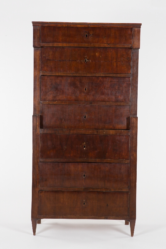 Slovenský remeselník z 19. storočia – Prádelník so 7 zásuvkami 