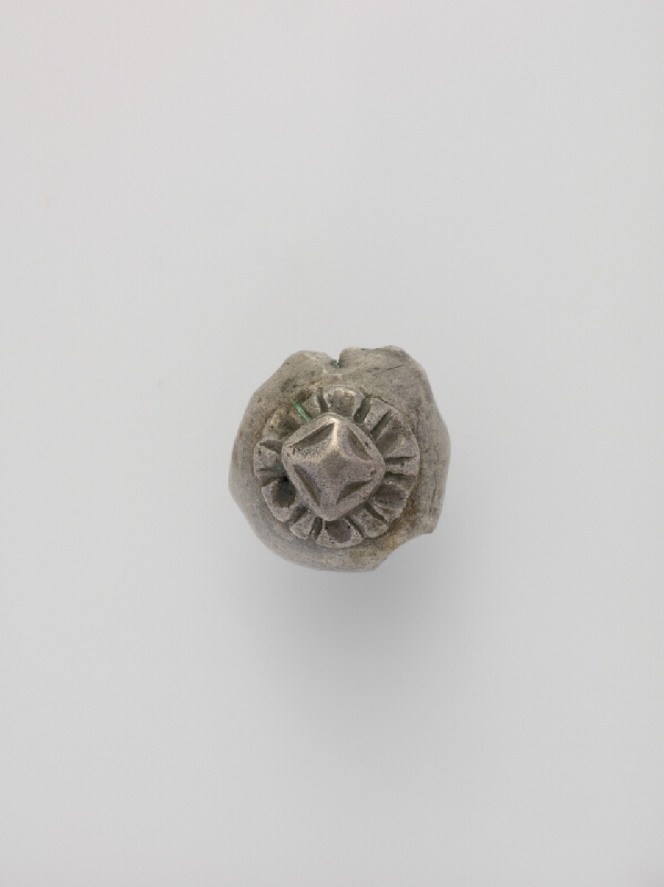 Rakúsko-Uhorský zlatník z 18. storočia – Gombík, fragment 