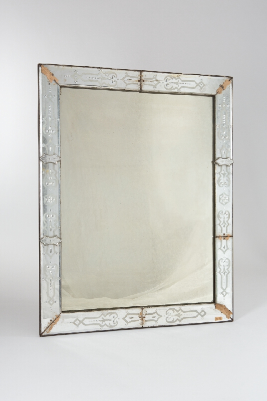 Neznámy remeselník – Benátske zrkadlo 