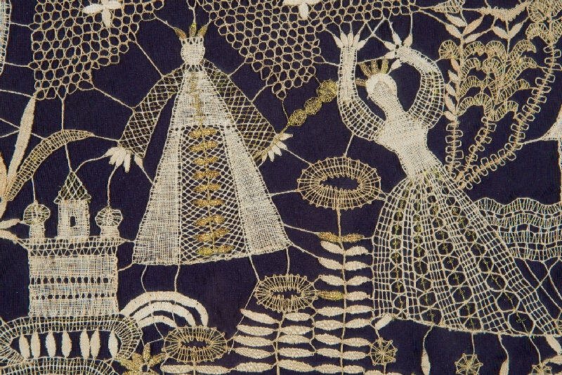 Elena Holéczyová – Zakliata princezná 