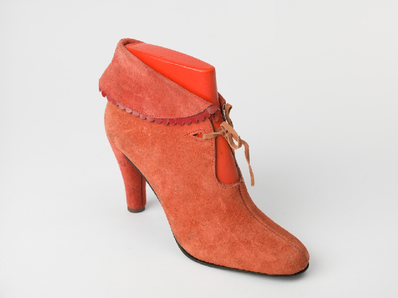 Ján Čalovka – Dámska obuv - kozačka 