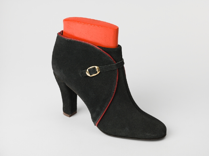 Ján Čalovka – Dámska obuv - kozačka 