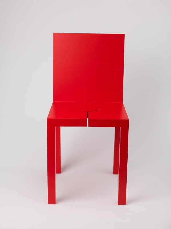 Marián Laššák – She chair 