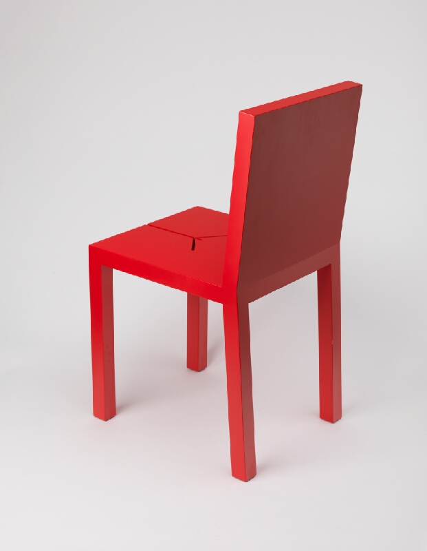 Marián Laššák – She chair 