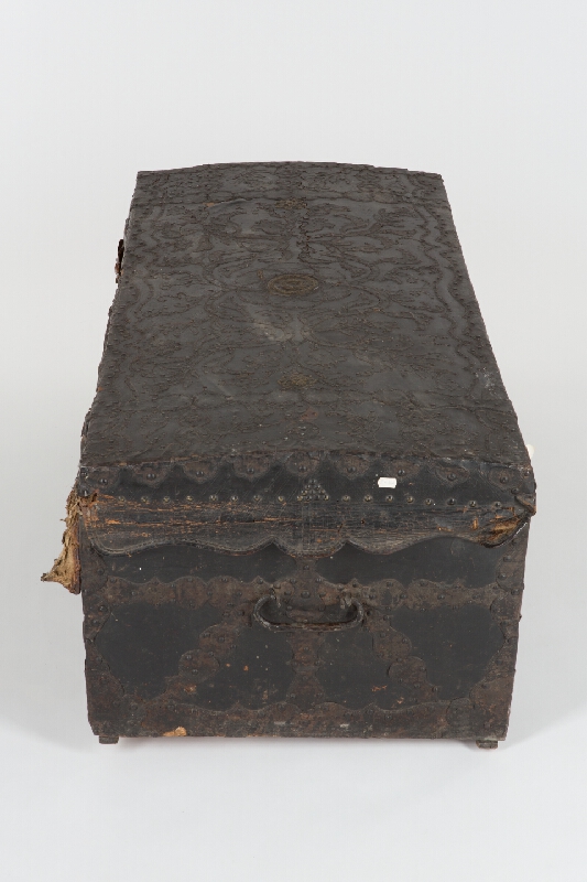 Európsky majster – Kožená cestovná truhlica 