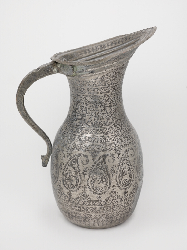 Ázijský remeselník z 19. storočia – Indo-perzský džbán na vodu s námetom poľovačky 