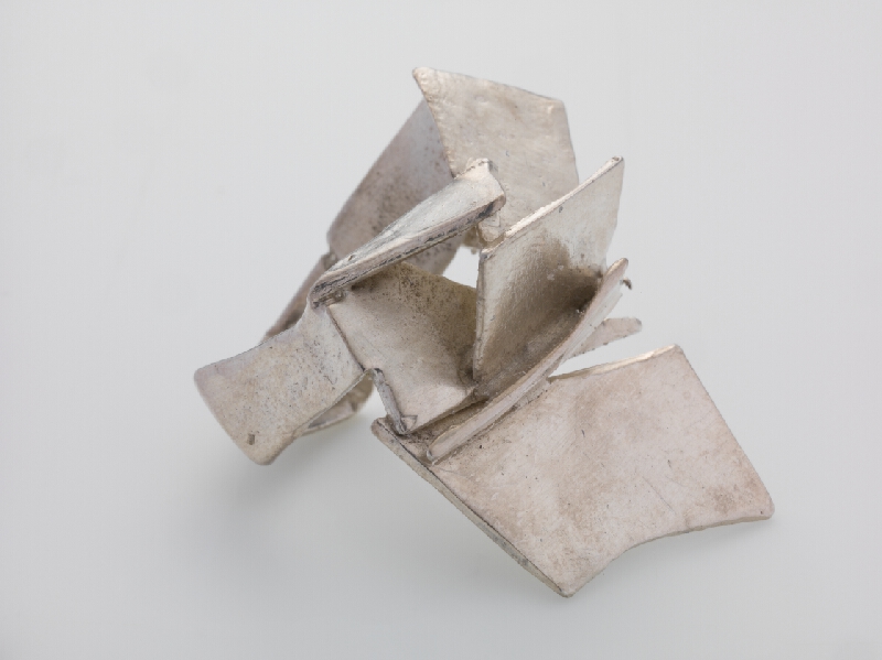 Alena Nováková – Prsteň 