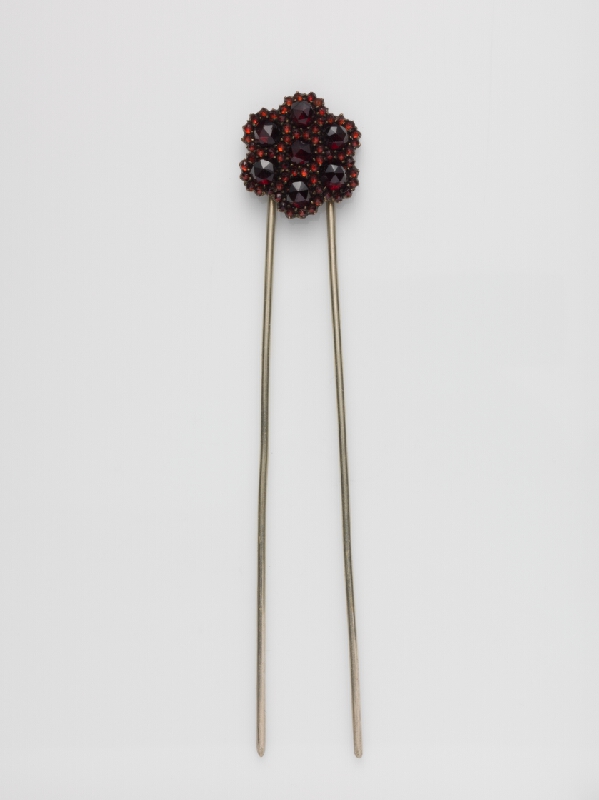 Český zlatník z 19. storočia – Ihlica do vlasov 