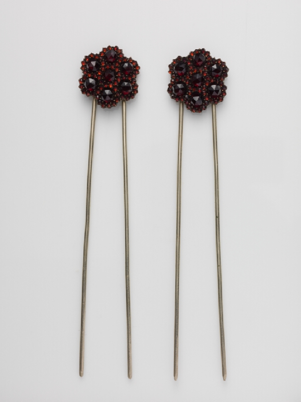 Český zlatník z 19. storočia – Ihlice do vlasov 