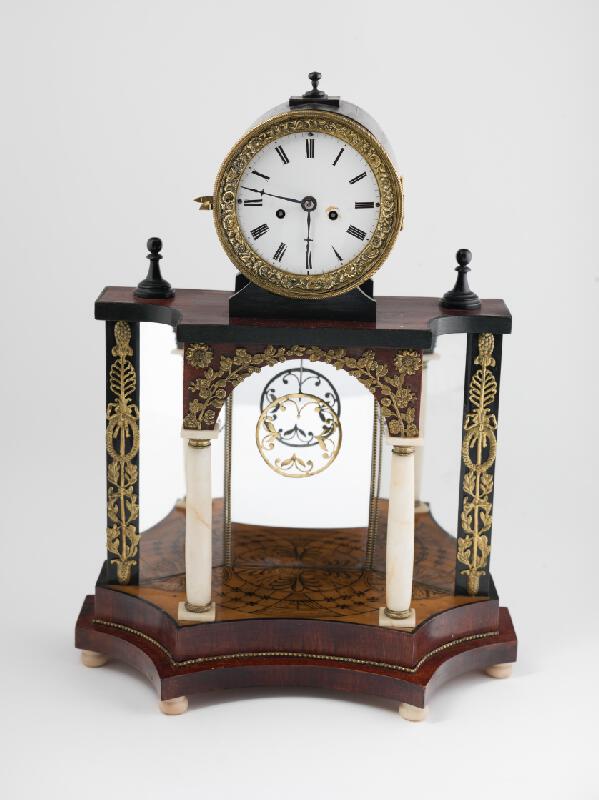 Stredoeurópsky hodinár z 2. polovice 18. storočia – Stĺpikové hodiny 