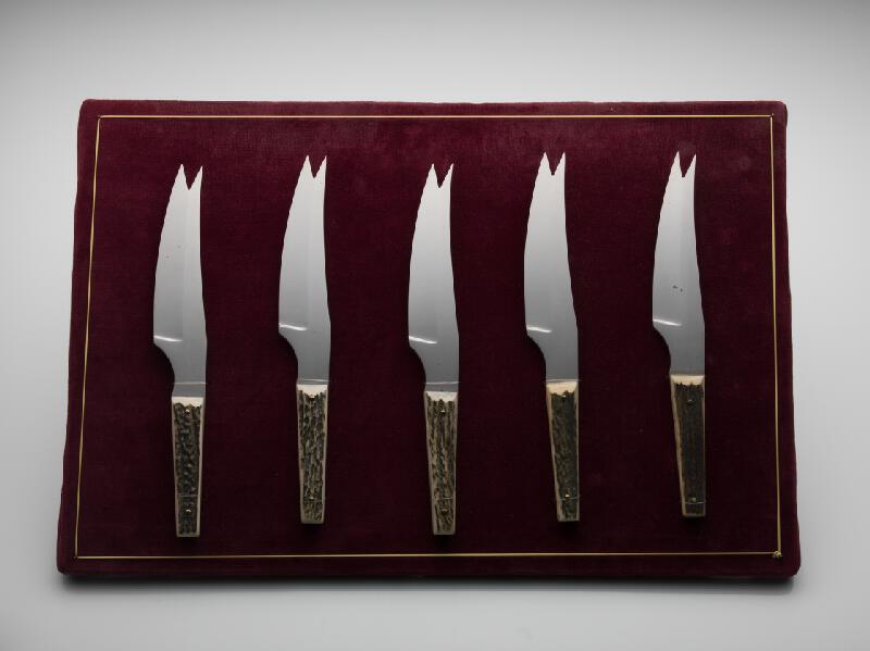 Rudolf Mikuláš Greppel – Súprava nožov 