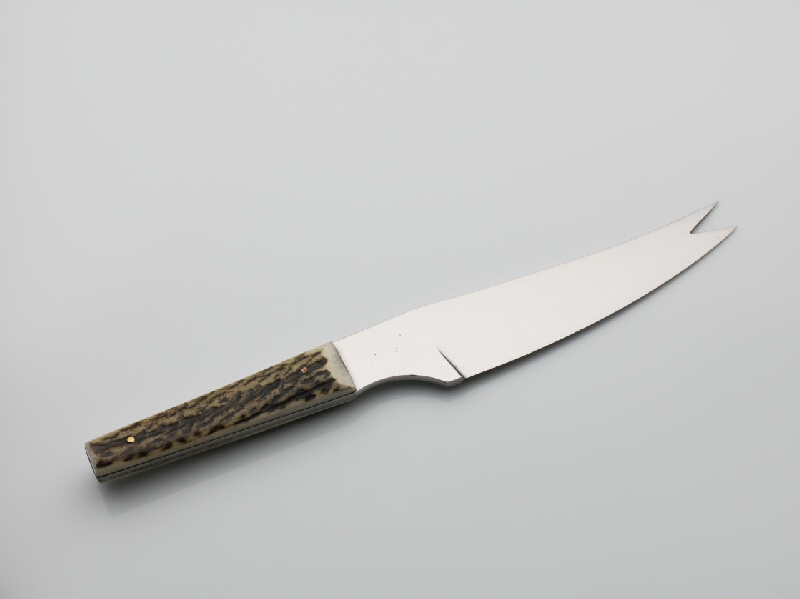 Rudolf Mikuláš Greppel – Nôž 