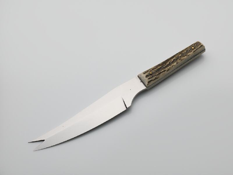 Rudolf Mikuláš Greppel – Nôž 