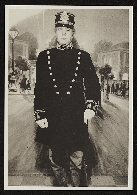 Dick Higgins – Dress & Photo performance 